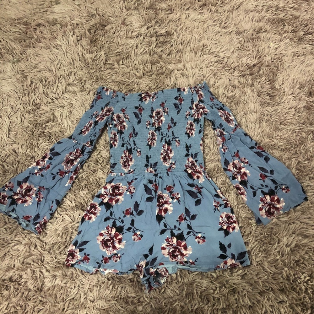 3/20 Kendall & Kylie Romper
